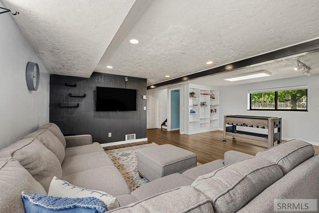2367 W 3800 S, Rexburg, ID 83440