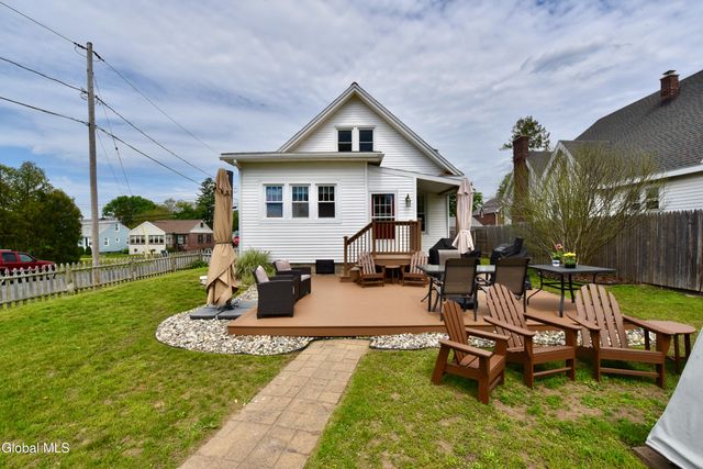 106 Frederick Avenue, Colonie, NY 12205