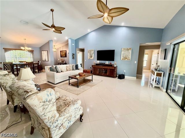 1302 Magnolia AVE, Lehigh Acres, FL 33972