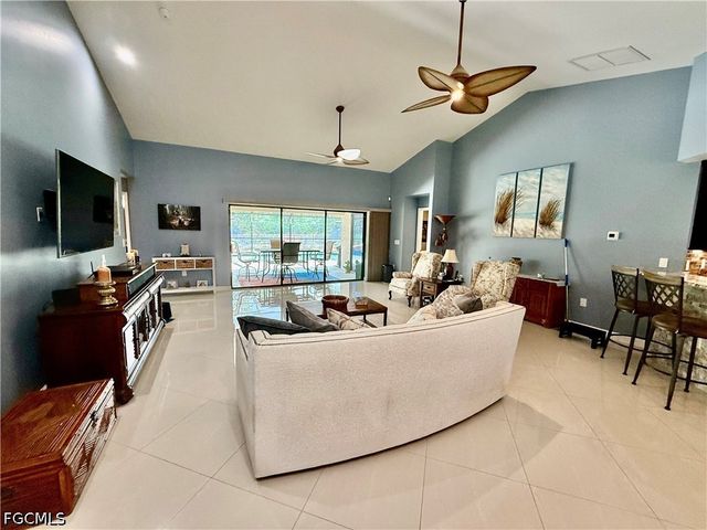 1302 Magnolia AVE, Lehigh Acres, FL 33972