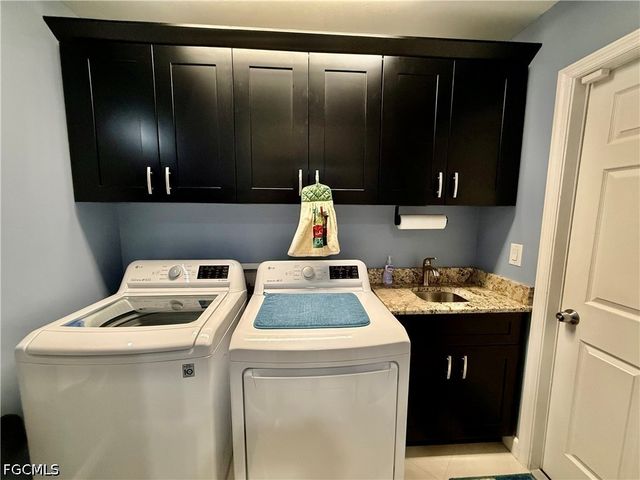 1302 Magnolia AVE, Lehigh Acres, FL 33972