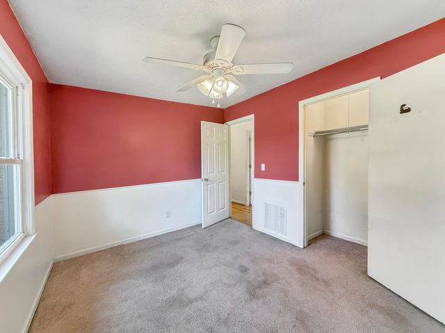 135 Mulberry Drive, Summerville, SC 29486