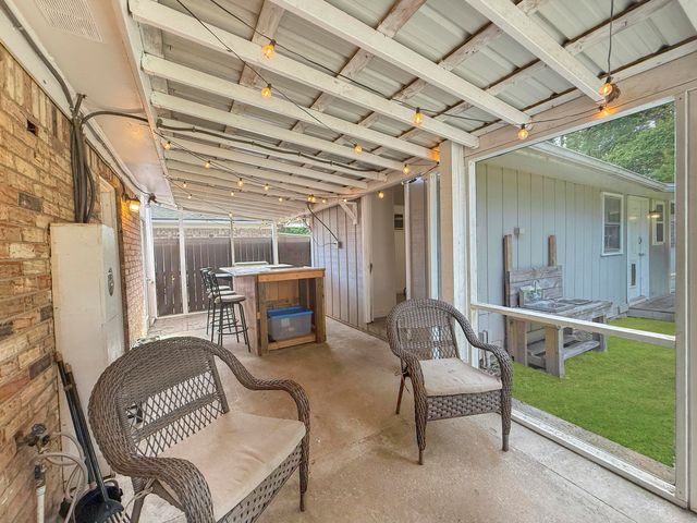 135 Mulberry Drive, Summerville, SC 29486
