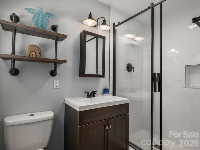 182 Locust Court, Arden, NC 28704
