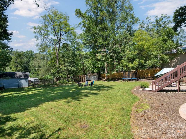 182 Locust Court, Arden, NC 28704