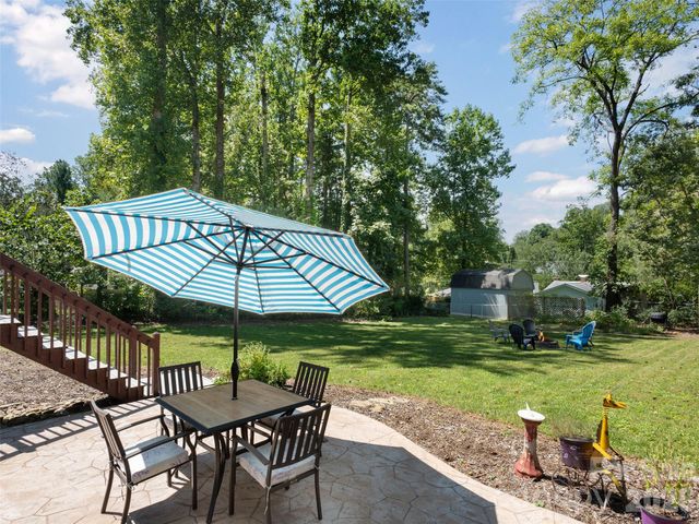182 Locust Court, Arden, NC 28704