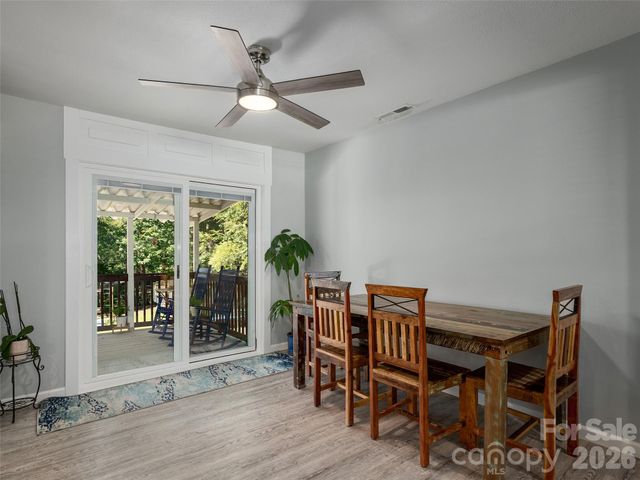182 Locust Court, Arden, NC 28704