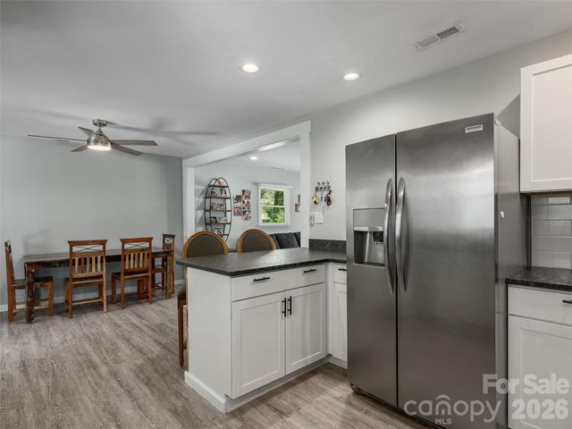 182 Locust Court, Arden, NC 28704