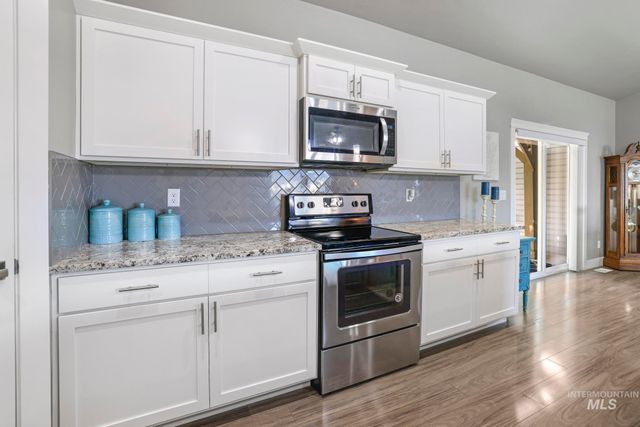 1050 Birchton Loop, Twin Falls, ID 83301