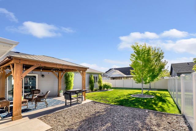 1050 Birchton Loop, Twin Falls, ID 83301