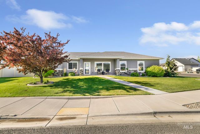 1050 Birchton Loop, Twin Falls, ID 83301