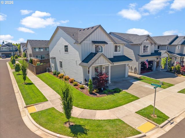 1664 36TH Pl, Forest Grove, OR 97116