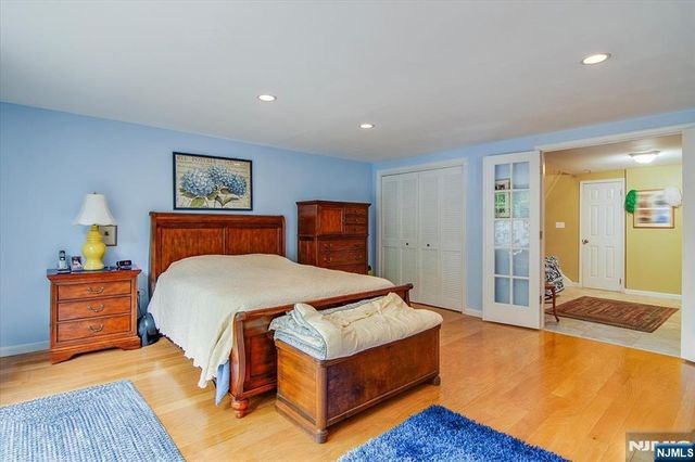 181 Long Hill Road, Little Falls, NJ 07424