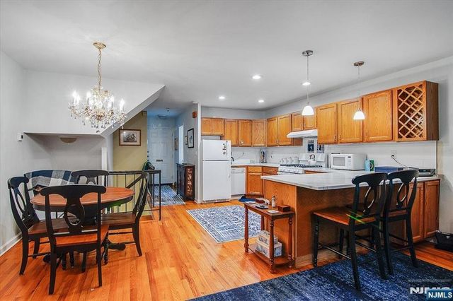 181 Long Hill Road, Little Falls, NJ 07424