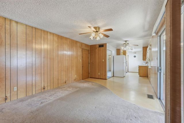 5406 Canfield Ave, Carmichael, CA 95608