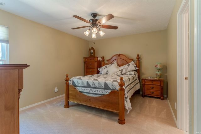 6007 Stardance Pointe, Evansville, IN 47715