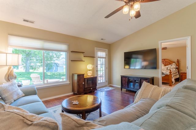 6007 Stardance Pointe, Evansville, IN 47715