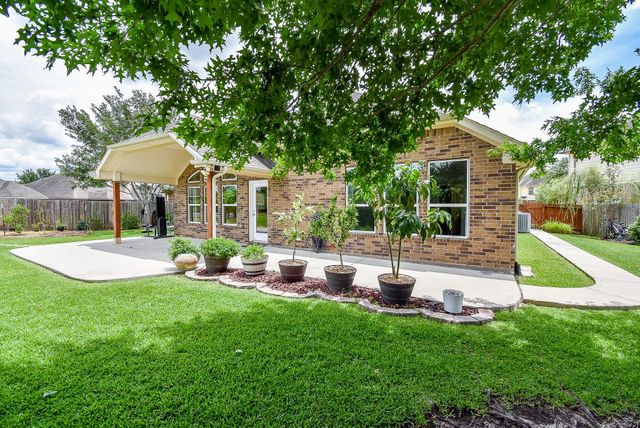 2303 Blue Jay Lane, Katy, TX 77494