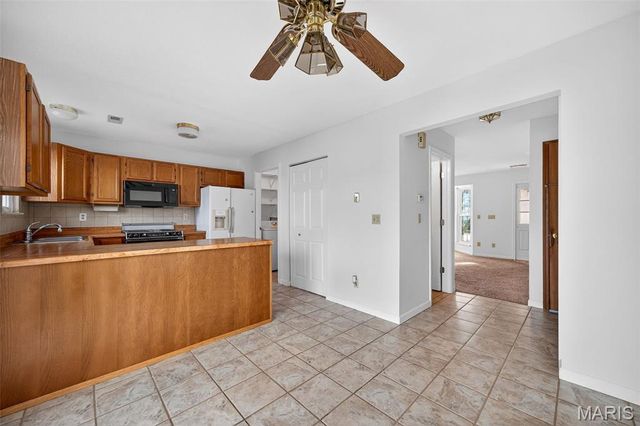 1283 Dell Ridge Court 6, St Charles, MO 63303