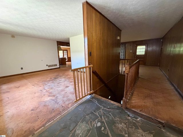 6012 State Park Road, Travelers Rest, SC 29690