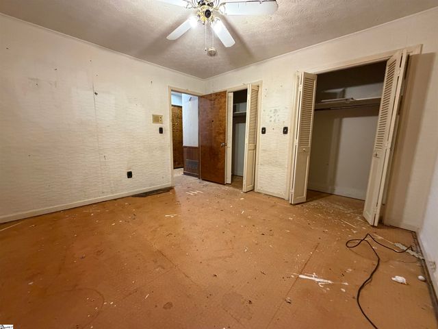 6012 State Park Road, Travelers Rest, SC 29690