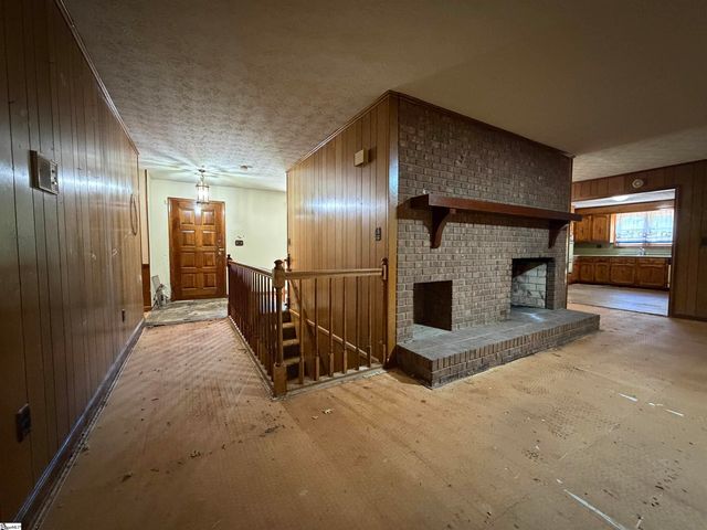 6012 State Park Road, Travelers Rest, SC 29690