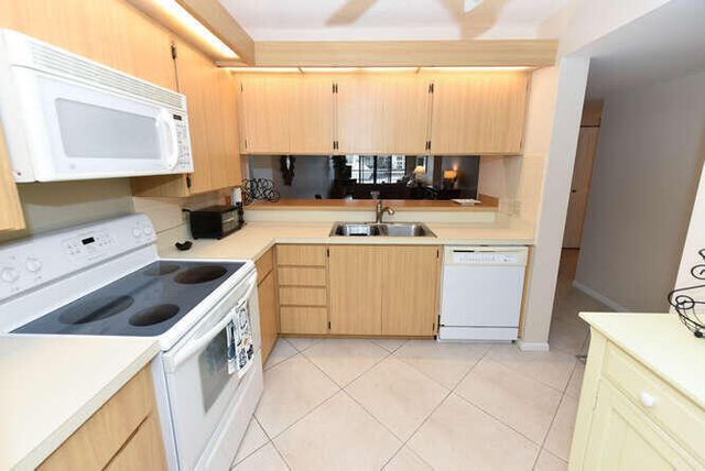 1401 Tidal Pointe Boulevard 202, Jupiter, FL 33477