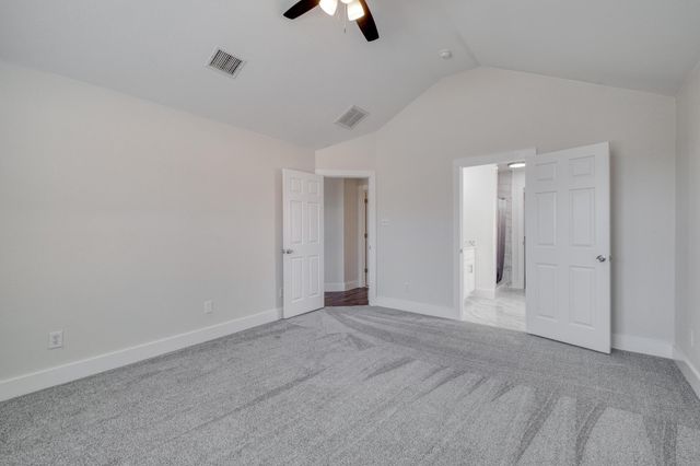 277 Paddington DR, Kyle, TX 78640