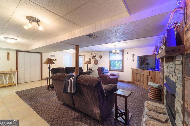 25 Ashley Creek Drive, Newnan, GA 30263