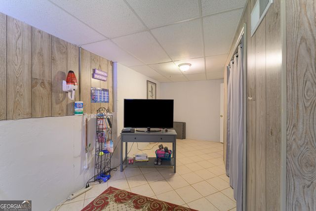 25 Ashley Creek Drive, Newnan, GA 30263