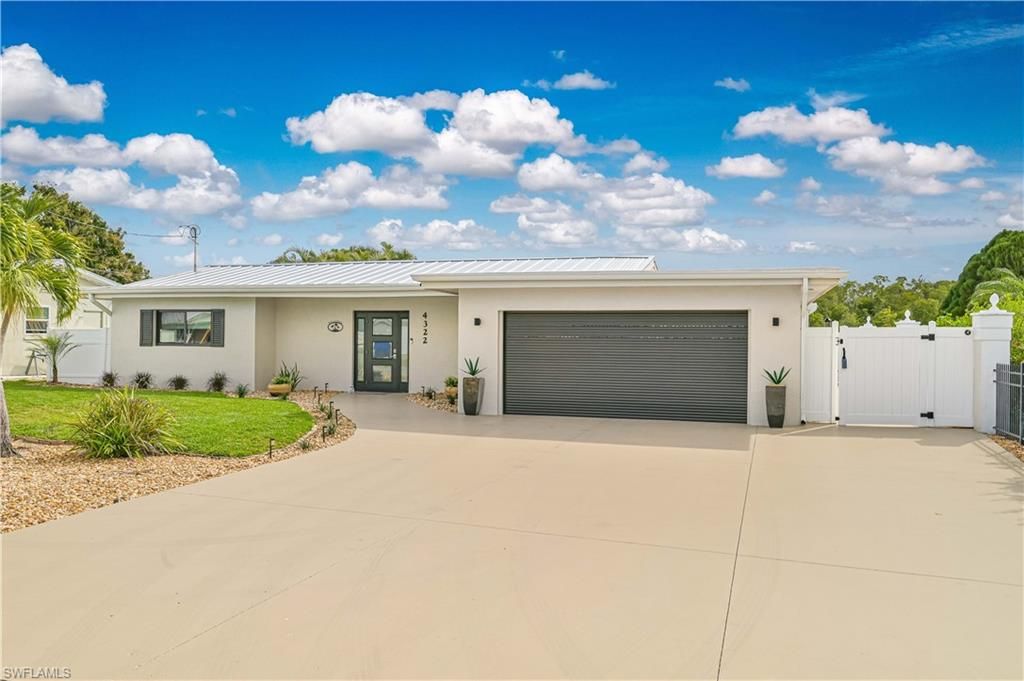 4322 Harbour LN, NORTH FORT MYERS, FL 33903 — exterior