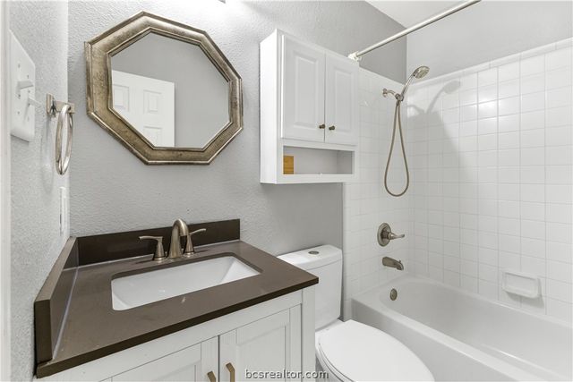 3709 Springfield Drive, College Station, TX 77845