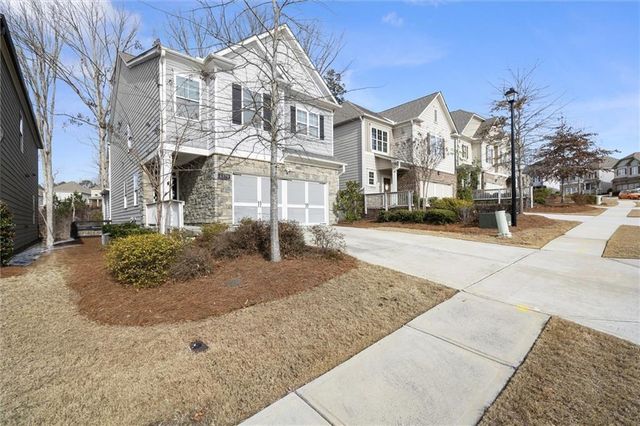 6379 Crosscreek Lane, Flowery Branch, GA 30542