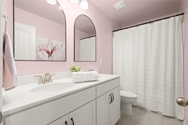 6379 Crosscreek Lane, Flowery Branch, GA 30542