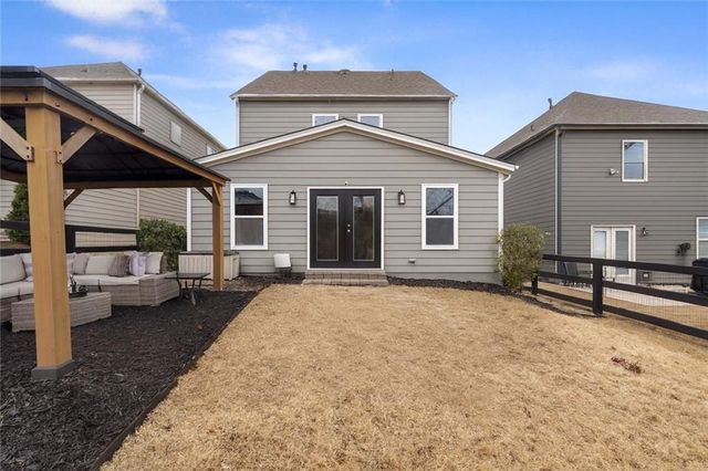 6379 Crosscreek Lane, Flowery Branch, GA 30542