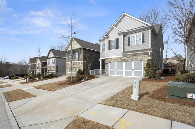 6379 Crosscreek Lane, Flowery Branch, GA 30542