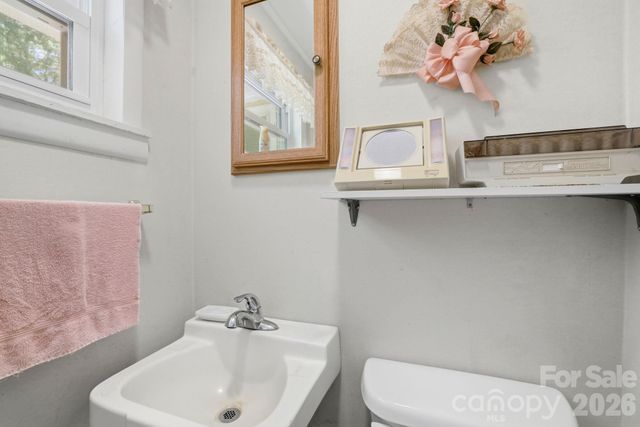 3324 Hwy 28 Road S, Bryson City, NC 28713