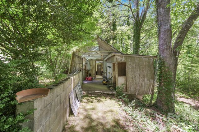 3324 Hwy 28 Road S, Bryson City, NC 28713