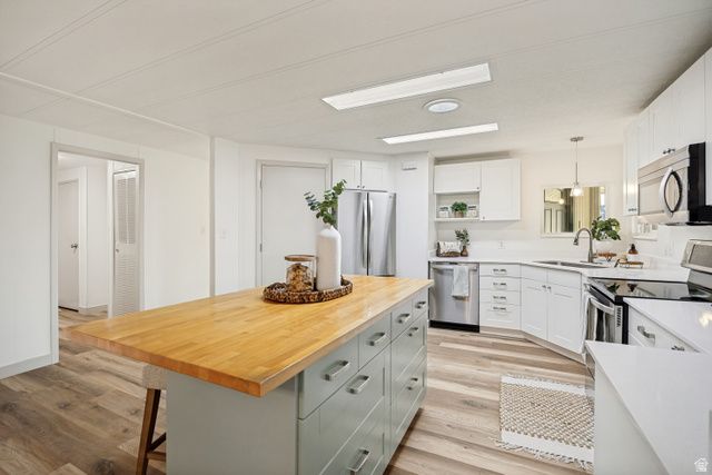 9913 S MORNING STAR WAY, Sandy, UT 84070