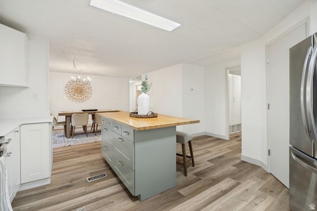 9913 S MORNING STAR WAY, Sandy, UT 84070