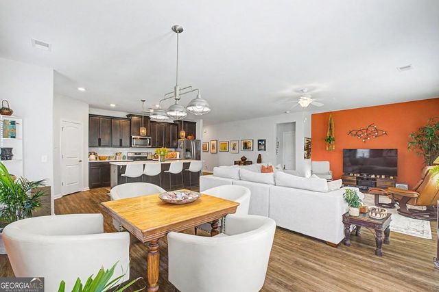 131 Crystal Lake Drive, Savannah, GA 31407