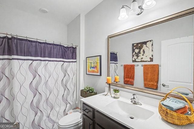 131 Crystal Lake Drive, Savannah, GA 31407
