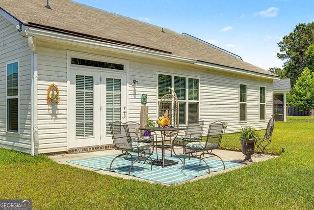 131 Crystal Lake Drive, Savannah, GA 31407