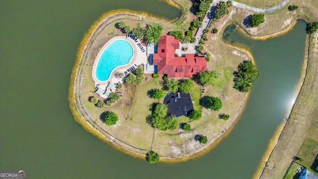 131 Crystal Lake Drive, Savannah, GA 31407