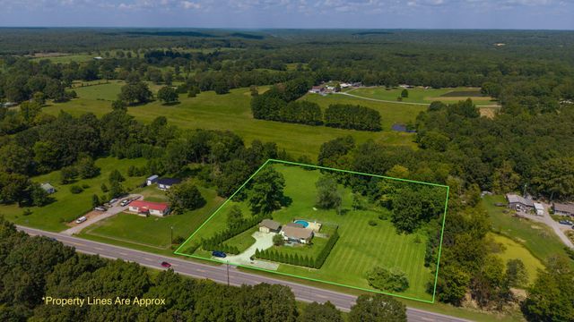 4238 Highway 70, W, Dickson, TN 37055