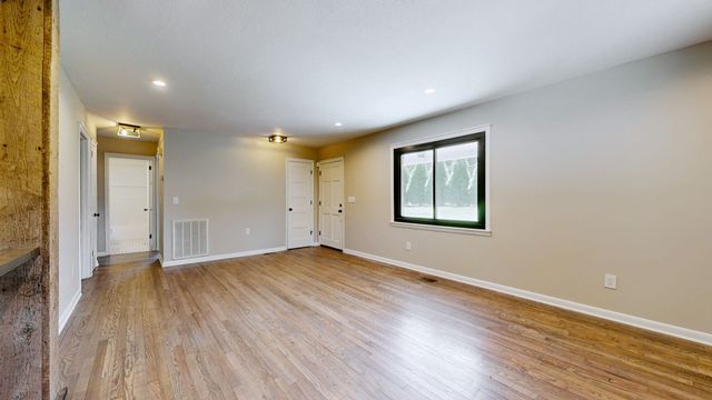 4238 Highway 70, W, Dickson, TN 37055