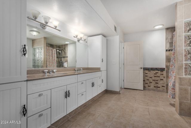 485 S PINO Circle, Apache Junction, AZ 85120