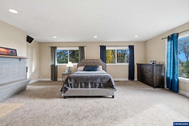 1001 Murlark Av NW, Salem, OR 97304