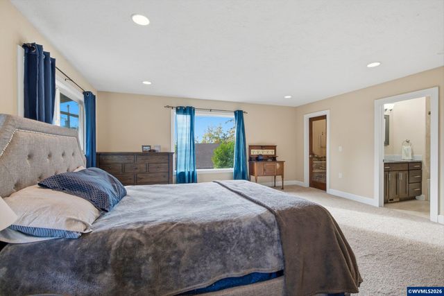 1001 Murlark Av NW, Salem, OR 97304