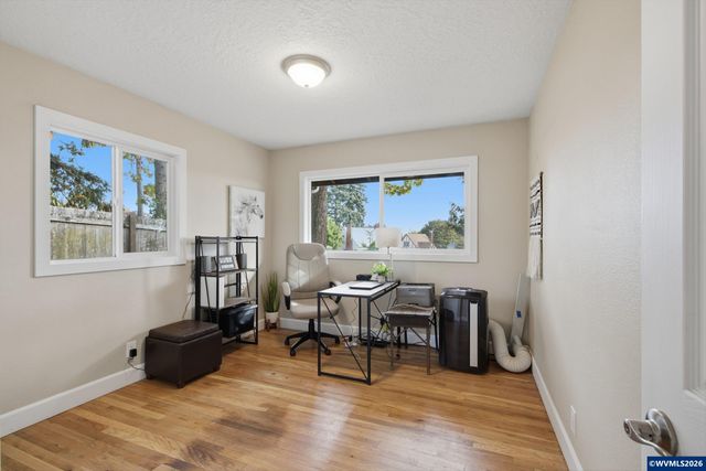1001 Murlark Av NW, Salem, OR 97304